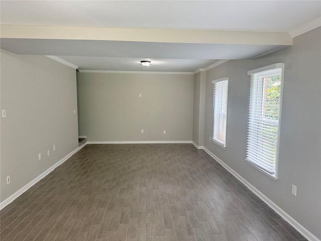 5875 N Canaan Glen Ct Court, Atlanta, GA 30331