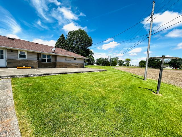 2590 S Smithland Road, Shelbyville, IN 46176