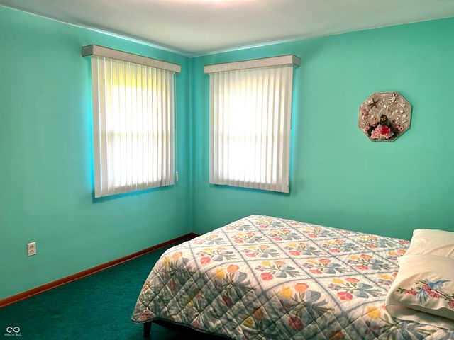 2590 S Smithland Road, Shelbyville, IN 46176