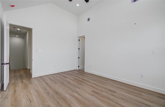 4605 Edison Street B, Houston, TX 77009