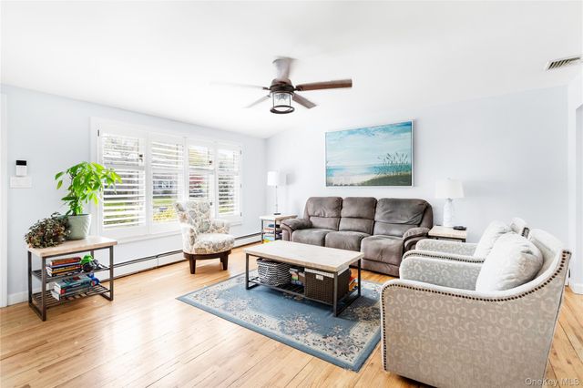 44 Maple Avenue, Bellport, NY 11713