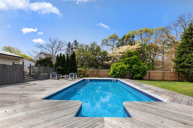 44 Maple Avenue, Bellport, NY 11713