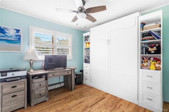 44 Maple Avenue, Bellport, NY 11713