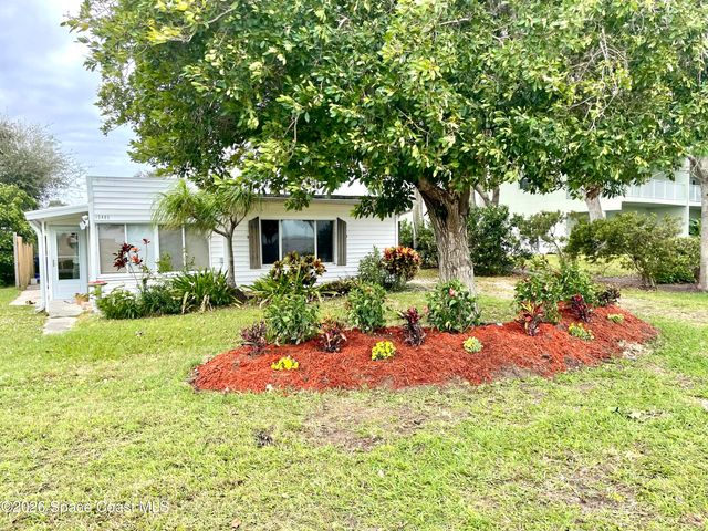 13485 N Indian River Drive, Sebastian, FL 32958