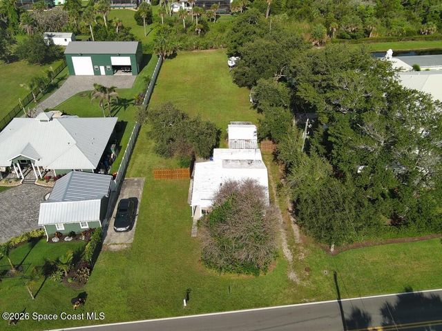 13485 N Indian River Drive, Sebastian, FL 32958
