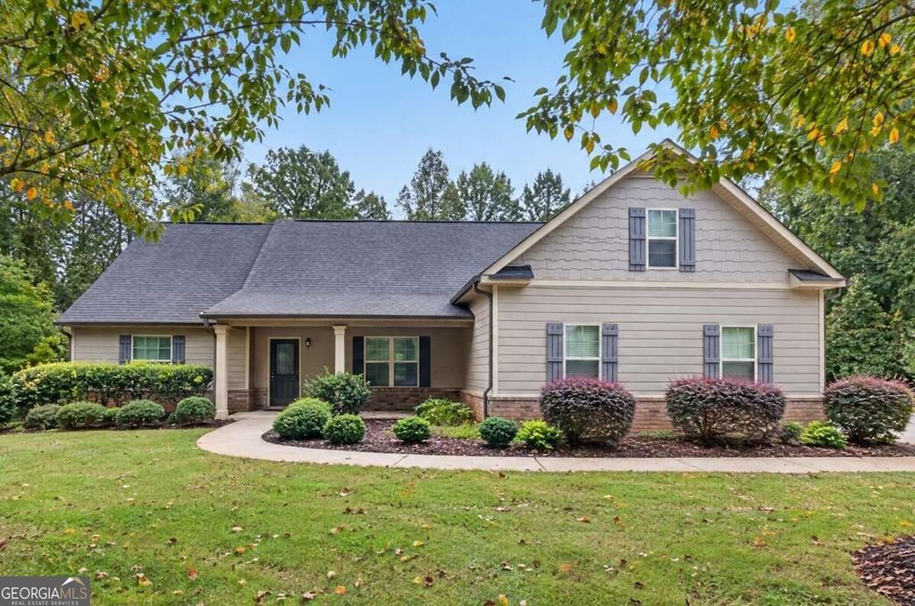 717 Oconee Lane, Commerce, GA 30529 — exterior