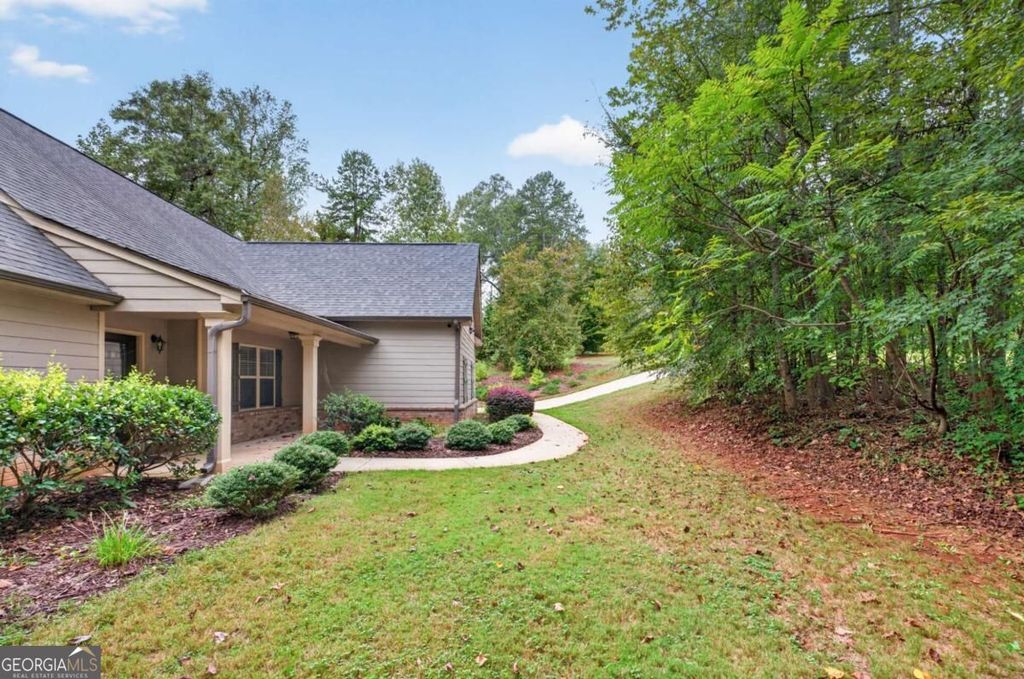 717 Oconee Lane, Commerce, GA 30529 — photo 5