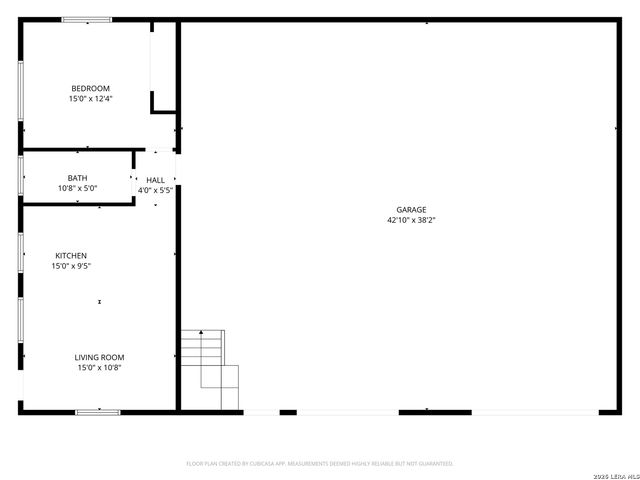 647 Funf Kinder Rd, Fredericksburg, TX 78624