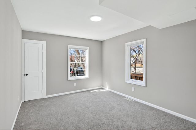 4425 Park Avenue, Minneapolis, MN 55407