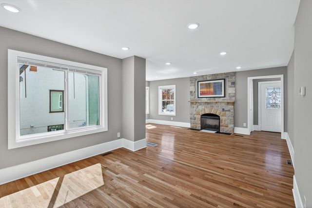 4425 Park Avenue, Minneapolis, MN 55407