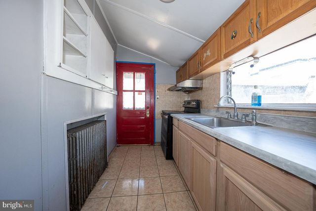 169 OVERHILL RD, Upper Darby, PA 19082