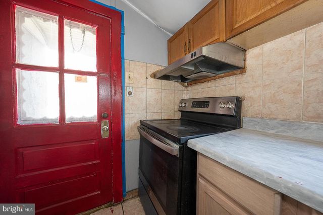 169 OVERHILL RD, Upper Darby, PA 19082