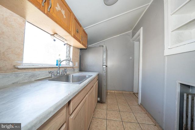 169 OVERHILL RD, Upper Darby, PA 19082
