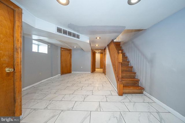 169 OVERHILL RD, Upper Darby, PA 19082