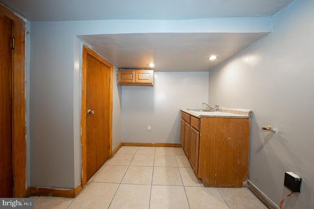 169 OVERHILL RD, Upper Darby, PA 19082