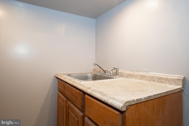 169 OVERHILL RD, Upper Darby, PA 19082