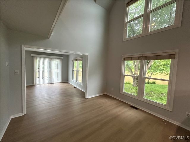 7821 Breaker Point Ct, Chesterfield, VA 23832