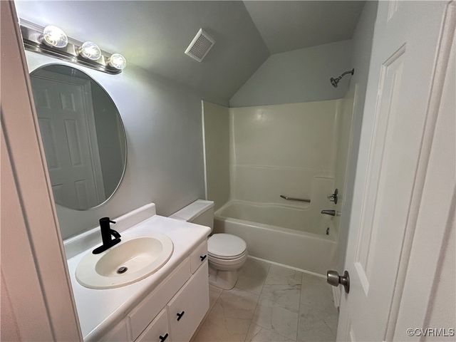 7821 Breaker Point Ct, Chesterfield, VA 23832
