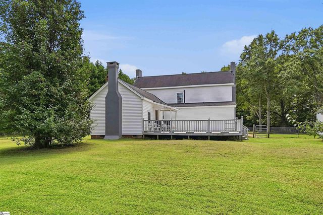 124 E Mcgee Street, Honea Path, SC 29654