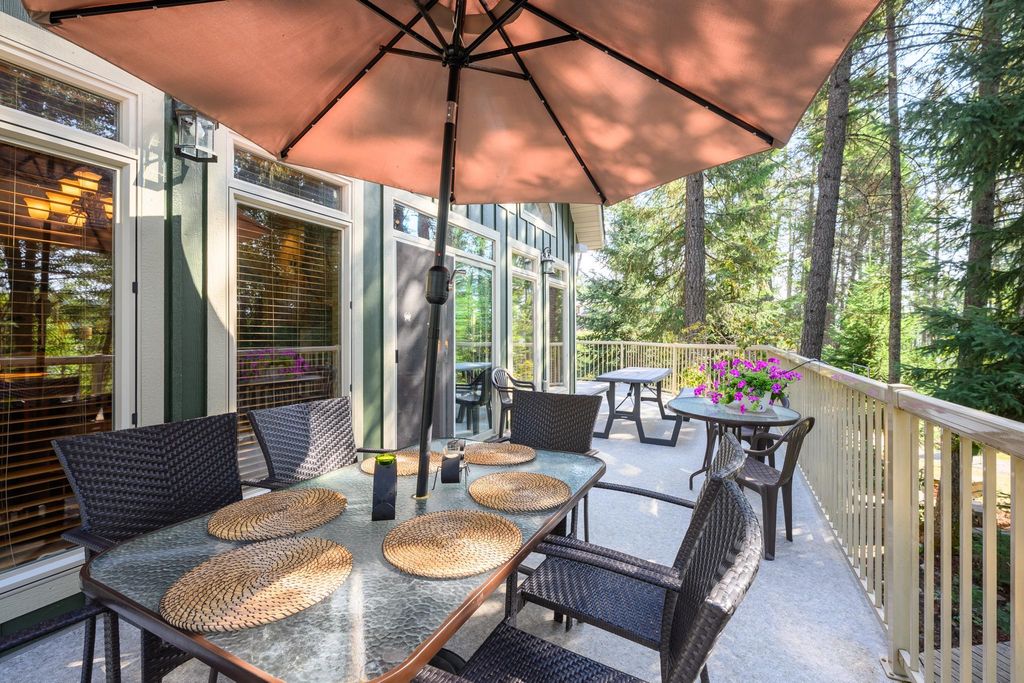 199 Glen View Drive, Eureka, MT 59917 photo 11