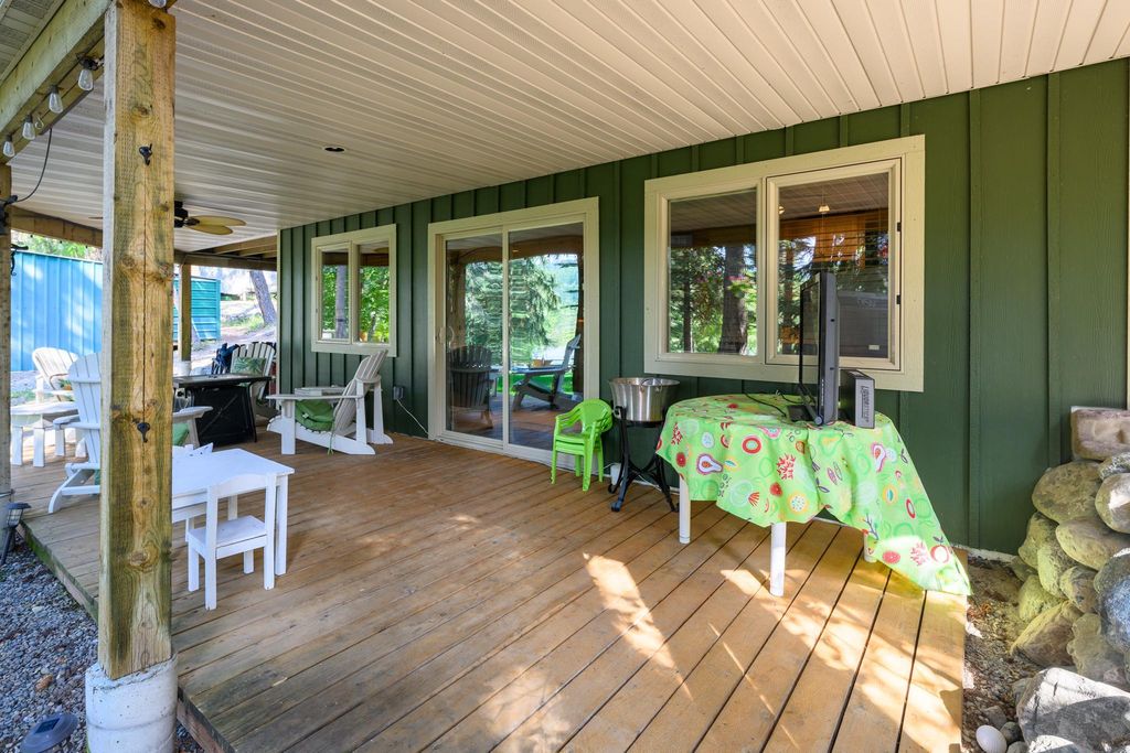 199 Glen View Drive, Eureka, MT 59917 photo 6