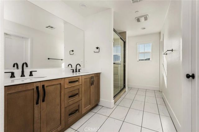 11786 Glenridge Rd, Corona, CA 92883