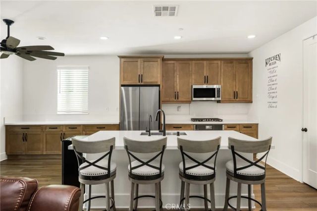 11786 Glenridge Rd, Corona, CA 92883