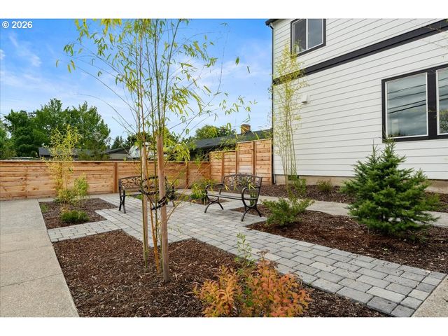 9592 Sw 91ST Ave 11, Portland, OR 97223