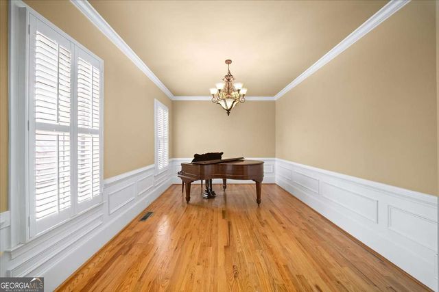 2252 Parkwood Place Court SE, Smyrna, GA 30080