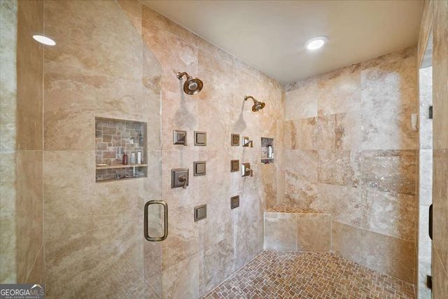 2252 Parkwood Place Court SE, Smyrna, GA 30080