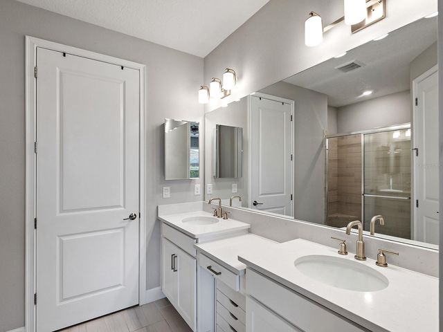 10053 MORNING MIST LANE, Sarasota, FL 34241
