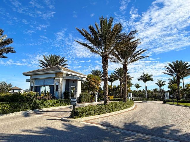 10053 MORNING MIST LANE, Sarasota, FL 34241