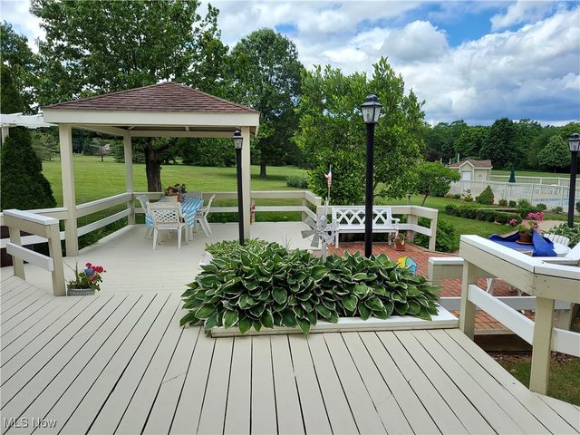 2250 Candlewood Lane, Akron, OH 44333