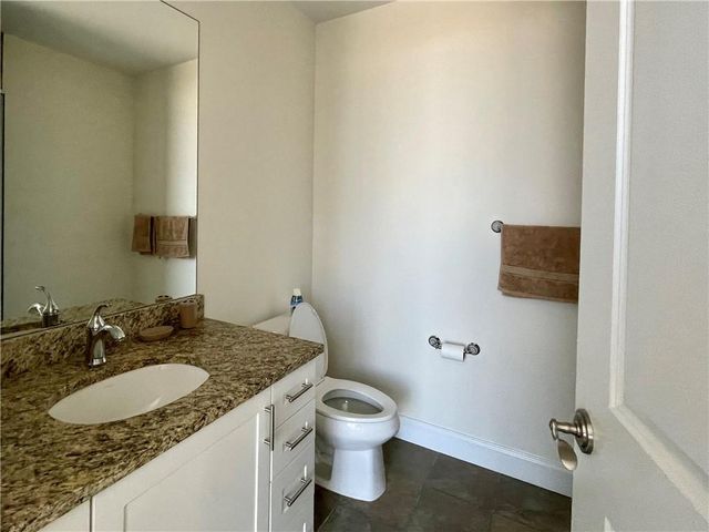 270 17th Street NW 2602, Atlanta, GA 30363