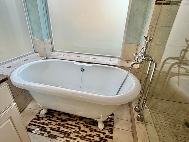 708 Nettleton Drive, Southlake, TX 76092