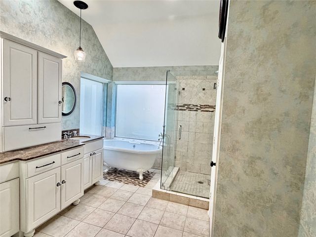 708 Nettleton Drive, Southlake, TX 76092