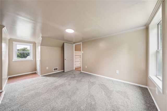 2711 Homestead Duquesne Rd, West Mifflin, PA 15122