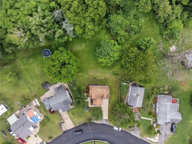 2711 Homestead Duquesne Rd, West Mifflin, PA 15122