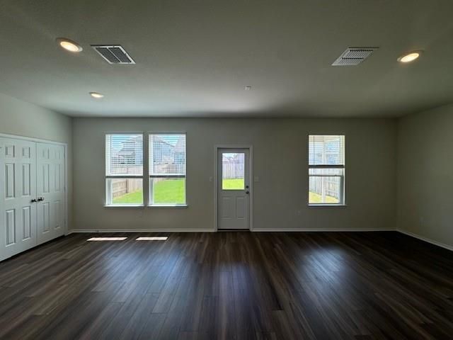 570 Papaya DR, Buda, TX 78610