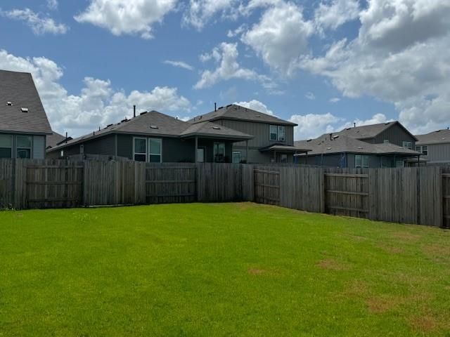 570 Papaya DR, Buda, TX 78610