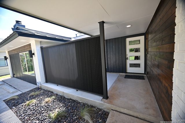 309 Schweppe St, Boerne, TX 78006