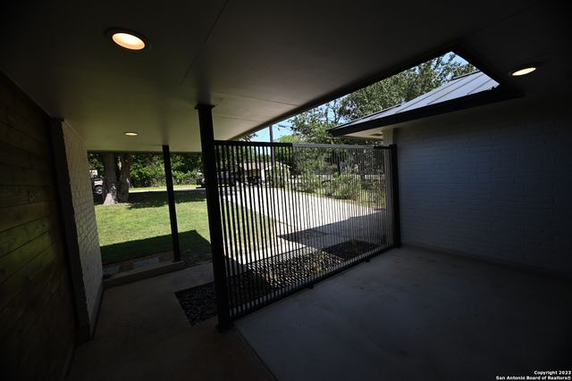 309 Schweppe St, Boerne, TX 78006