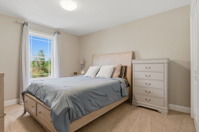 19 Progress Ave, Dudley, MA 01571