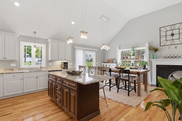 19 Progress Ave, Dudley, MA 01571