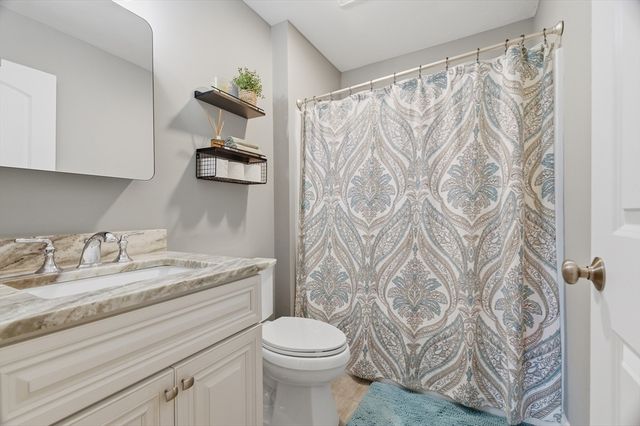 19 Progress Ave, Dudley, MA 01571