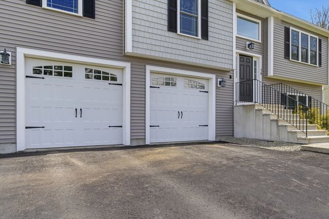 19 Progress Ave, Dudley, MA 01571