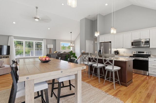 19 Progress Ave, Dudley, MA 01571