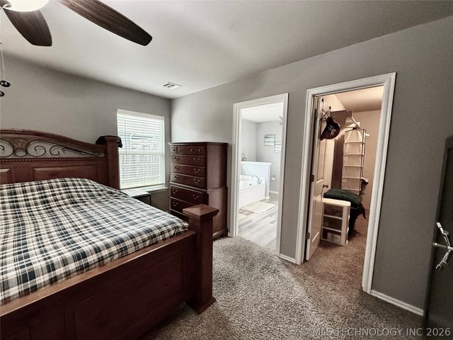 31752 E 62nd Place S, Broken Arrow, OK 74014