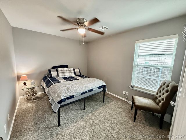 31752 E 62nd Place S, Broken Arrow, OK 74014