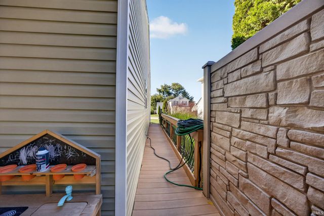 5773 W Tensleep Road, Bloomington, IN 47403